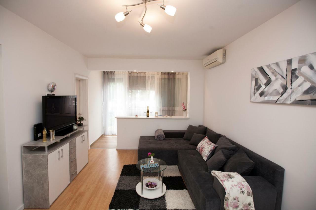 Apartment Maroma Spalato Esterno foto