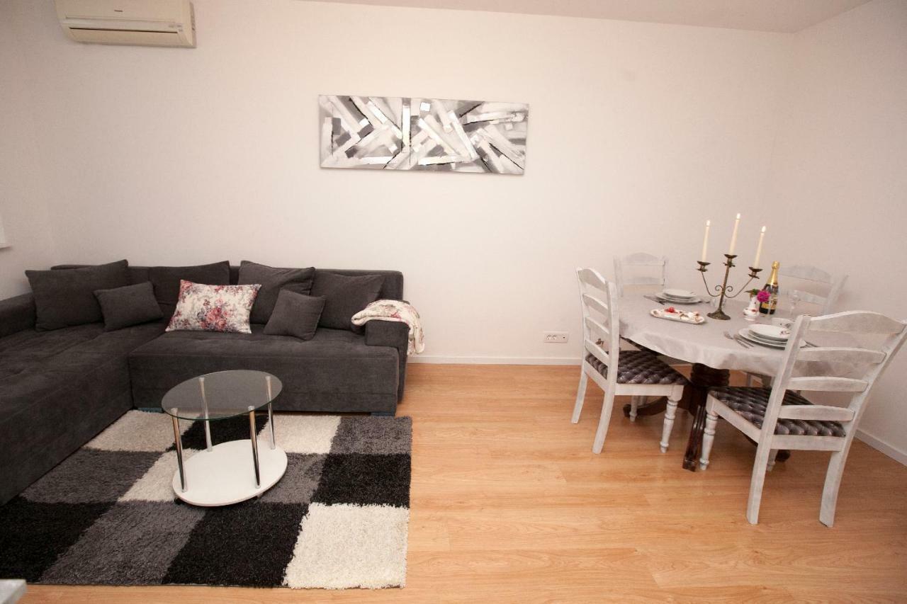 Apartment Maroma Spalato Esterno foto