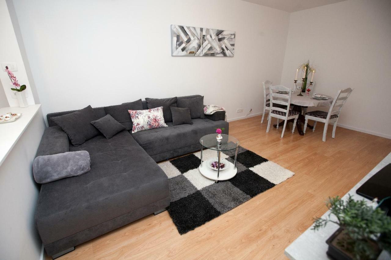 Apartment Maroma Spalato Esterno foto